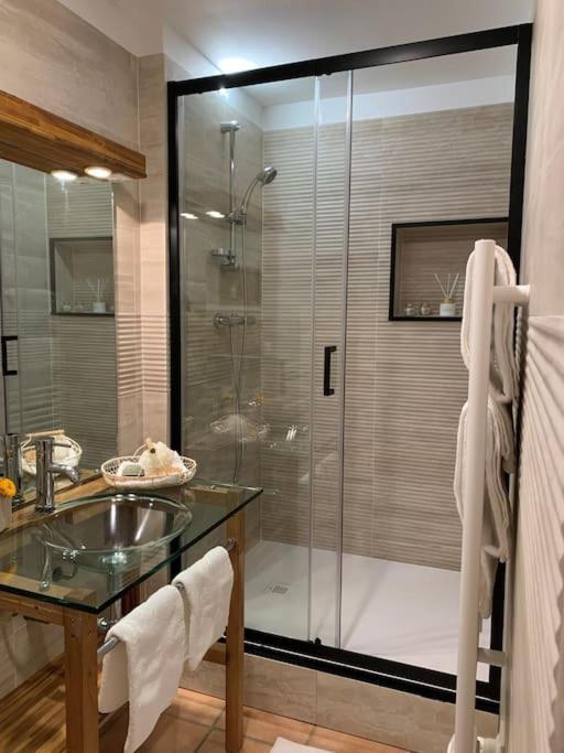 Apartmán Les Loges De Bacchus L'Epicurieux Chonas-lʼAmballan Exteriér fotografie